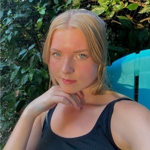 Meet your Posher, April